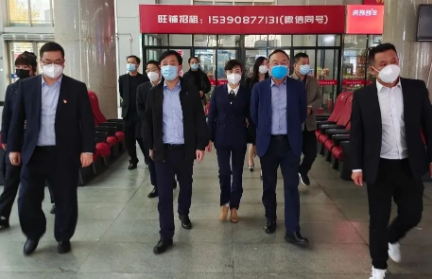 肖壯一行調(diào)研九江長運經(jīng)營發(fā)展情況